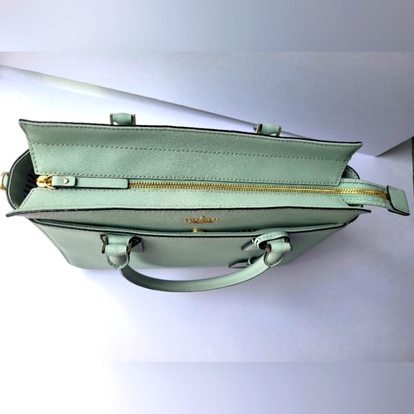 Kate Spade - Picture 4 of 9